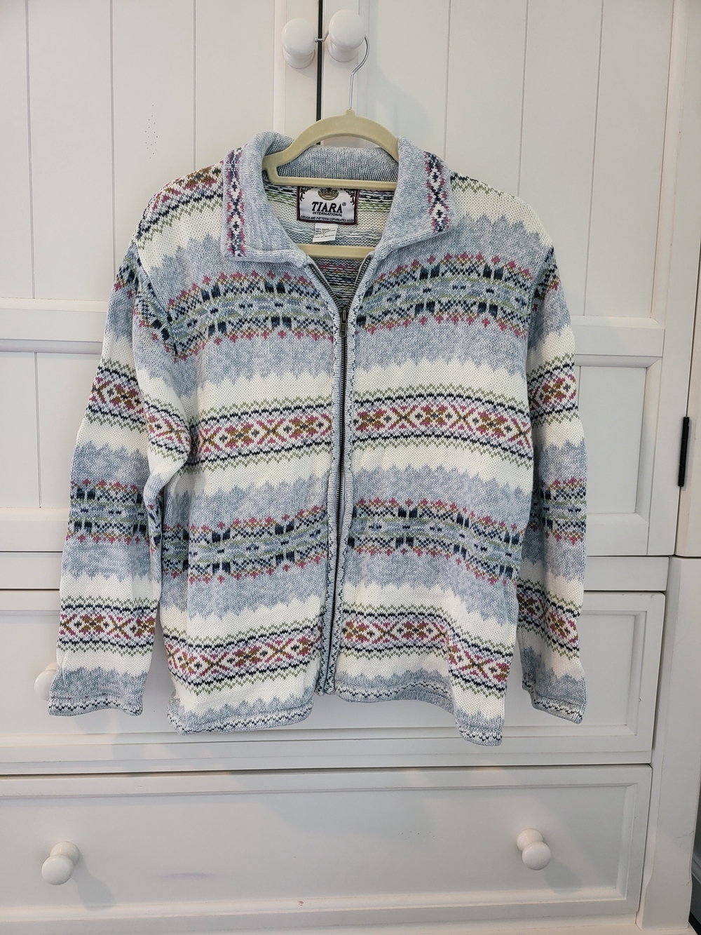 Tiara Fair Isle Zip Front Cardigan Women's L - Light Blue, White, Pink